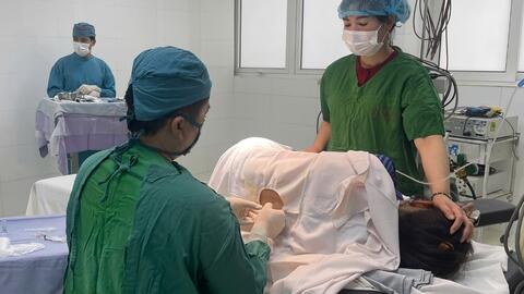 Triển khai kỹ thuật tán sỏi niệu quản bằng laser tại Trung tâm Y tế khu vực Lộc Bình